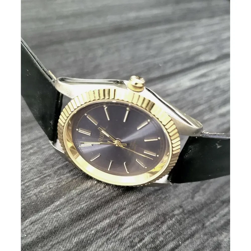 Rare Gruen 2 Tone Mens Dress Watch Satin Dial Fluted Bezel‎